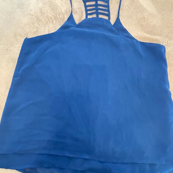 Elegantly cool sleeveless blouse, Blue, Large, $15 - Picture 5 of 5